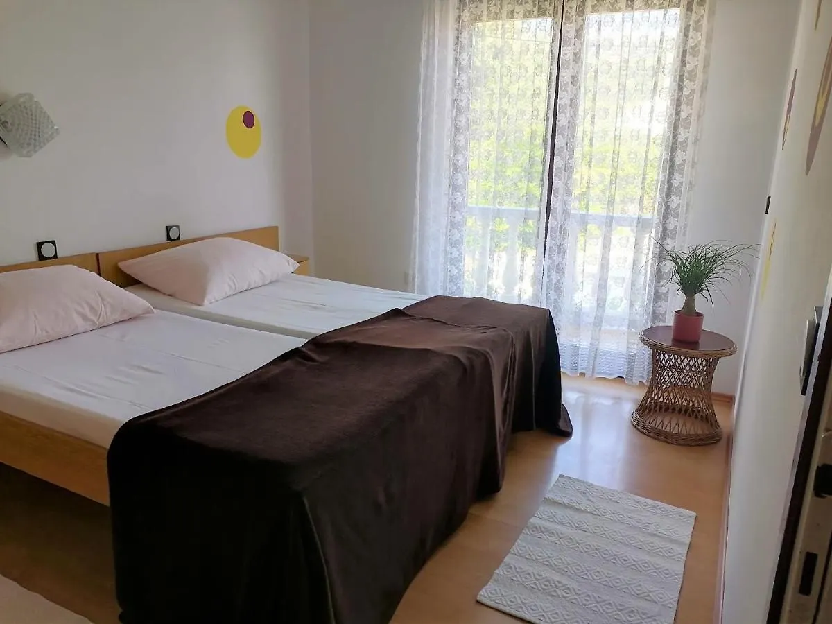 Apartment Palit 14996B